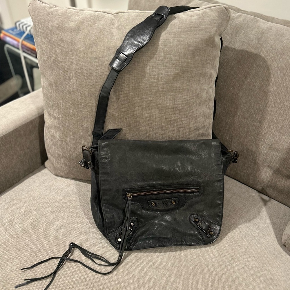 Balenciaga Leather folk messenger bag